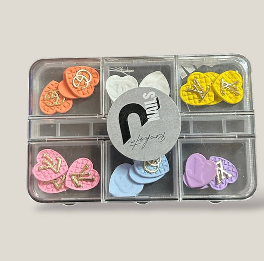 De sign er charms
